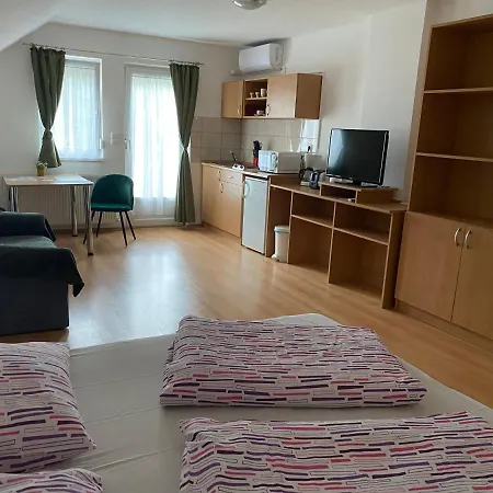 Bonita Apartmanhaz *