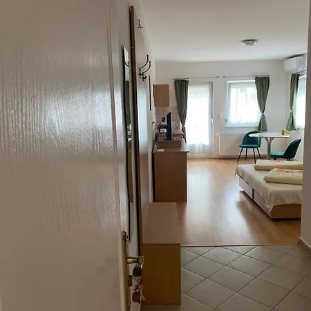 Bonita Apartmanhaz *